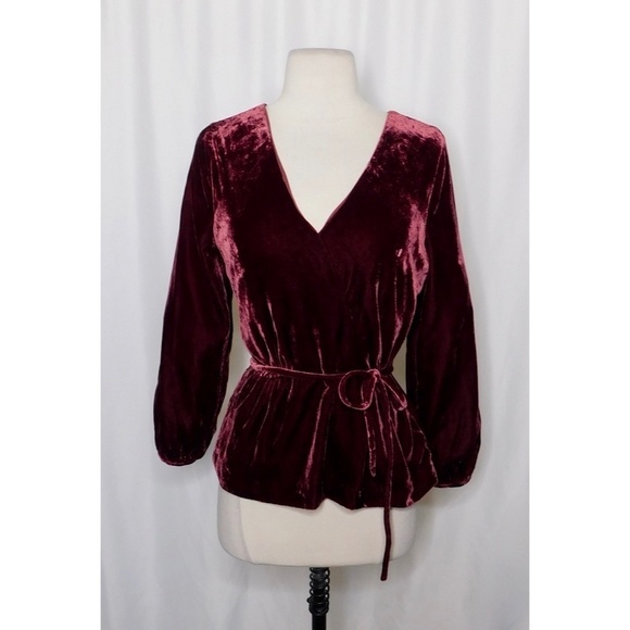 J. CREW Faux-Wrap Top in Drapey Velvet Belted Peplum Blouse Holidays Party 4 - Picture 3 of 16